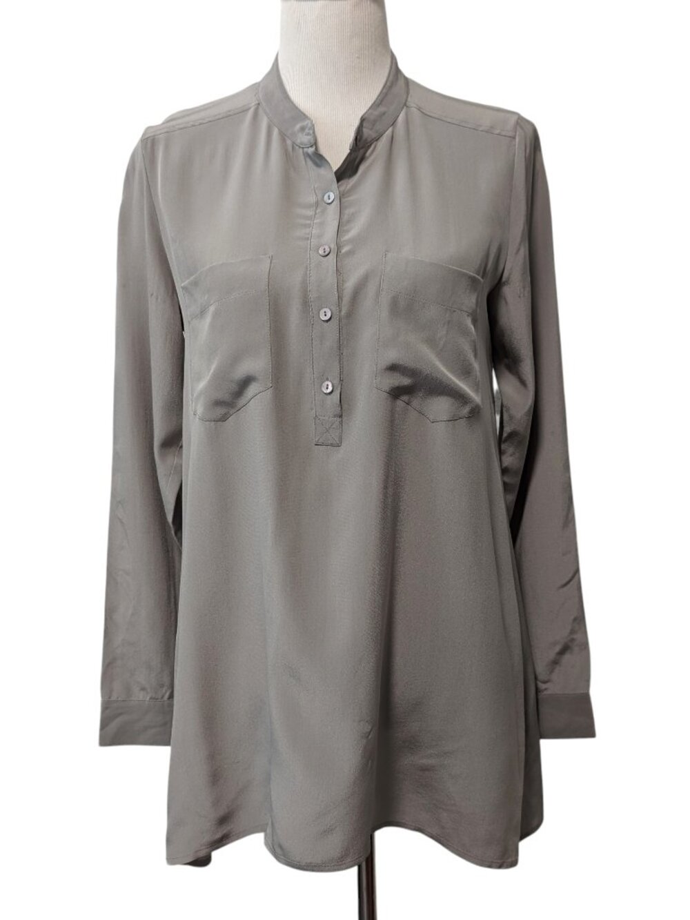 Eileen Fisher Womens Sz XS Silver Gray 100% Silk Mandarin Collar Tunic Top Flaw